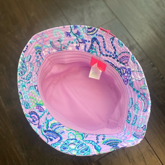 Women’s Purple Lilly Pulitzer Lilac Freesia Mermaid Printed Bucket Hat One Size - Picture 6 of 10